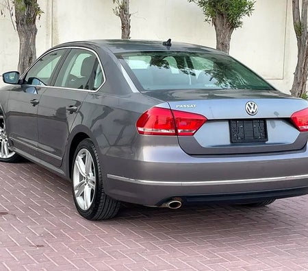 Argent Volkswagen Passat SEL 2015