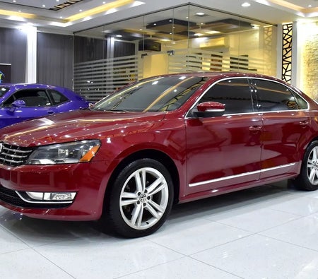 Volkswagen Passat SEL 2016, photo 2 of 4