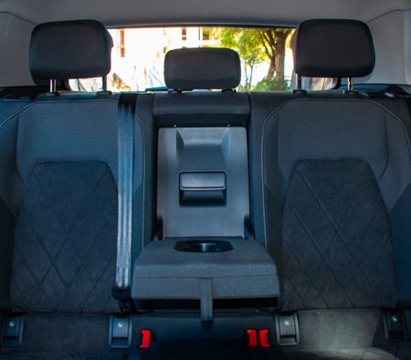 Gris Volkswagen Golf GTI 2023