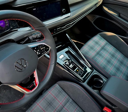 Volkswagen Golf GTI 2024