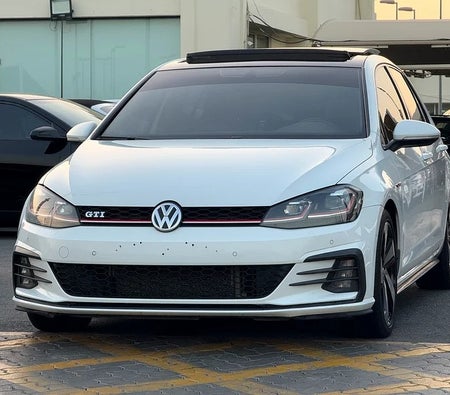 Volkswagen Golf GTI 2018, photo 3 of 4