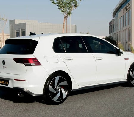 Volkswagen Golf GTI 2021, photo 3 of 4