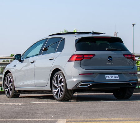 Gris Volkswagen Golf 2023