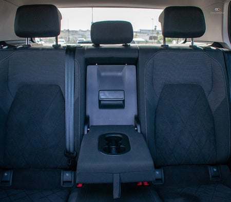 Gris Volkswagen Golf 2023