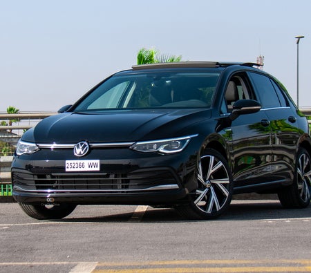 Noir Volkswagen Golf 2024