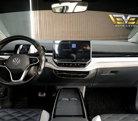 Black Volkswagen ID6 Crozz 2022