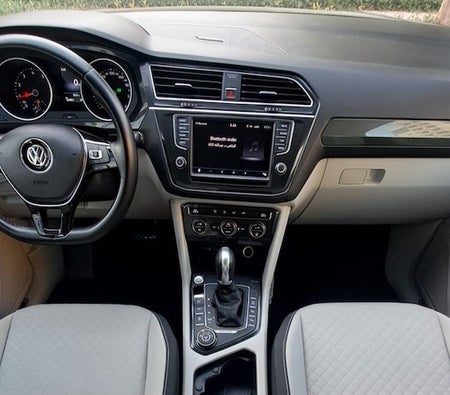 أسود فولكس فاغن Tiguan S Plus 2017