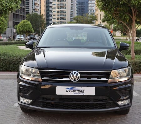 Volkswagen Tiguan S Plus 2017, photo 2 of 4