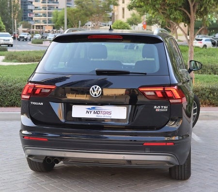 Volkswagen Tiguan S Plus 2017, photo 3 of 4