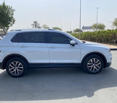 Volkswagen Tiguan SE 2018, photo 4 of 4