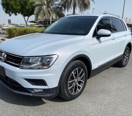 Volkswagen Tiguan SE 2018, photo 2 of 4