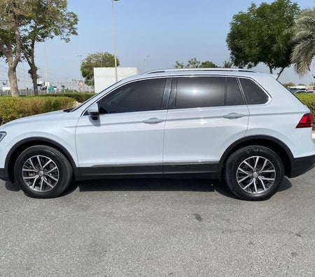 Bianca Volkswagen Tiguan SE 2018