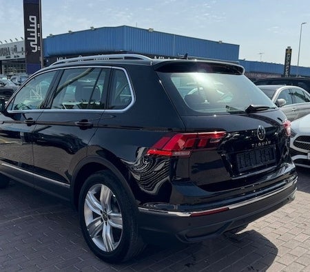 Black Volkswagen Tiguan Other 2023