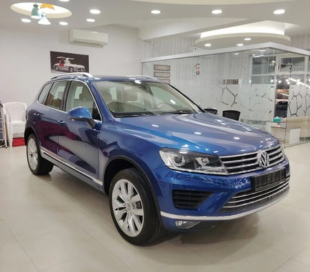 Volkswagen Touareg 2016, photo 2 of 4