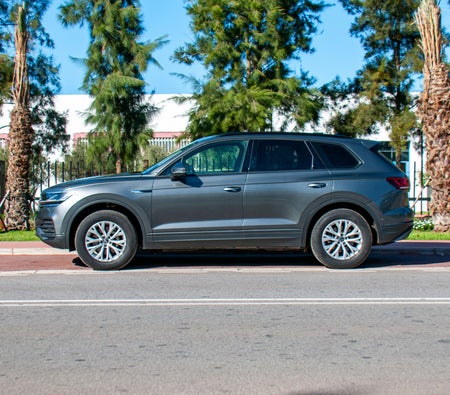 Black Volkswagen Touareg 2023 Black Volkswagen Touareg 2023