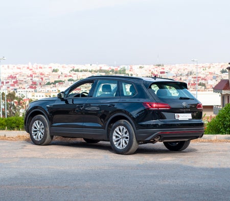 Noir Volkswagen Touareg 2023