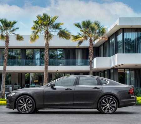 Volvo S90 B5 2023, photo 2 of 4