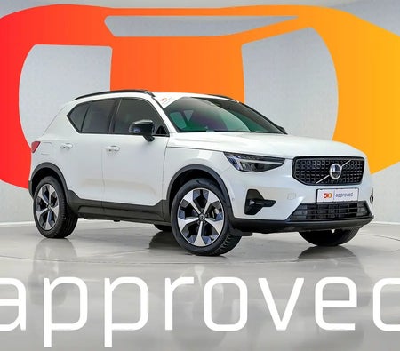 Beyaz Volvo XC40 B4 Ultimate Dark 2024 Beyaz Volvo XC40 B4 Ultimate Dark 2024