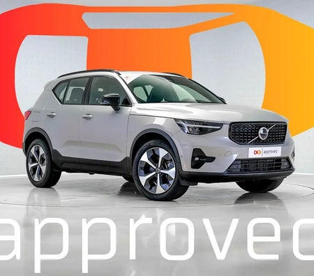 Gümüş Volvo XC40 B4 Ultimate Dark 2024 Gümüş Volvo XC40 B4 Ultimate Dark 2024