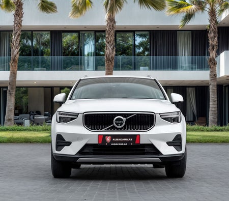 Volvo XC40 2024, photo 4 of 4
