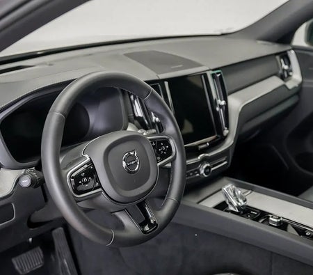 Argent Volvo XC60 B5 Ultimate Dark 2024