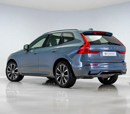 Gris Volvo XC60 B5 Ultimate Dark 2024
