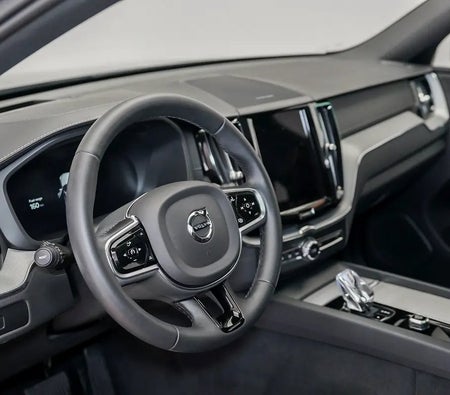 Mavi Volvo XC60 B5 Ultimate Dark 2024