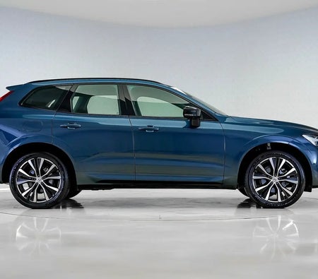 Mavi Volvo XC60 B5 Ultimate Dark 2024 Mavi Volvo XC60 B5 Ultimate Dark 2024