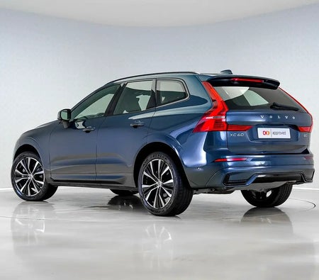 Mavi Volvo XC60 B5 Ultimate Dark 2024