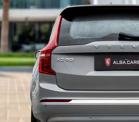 Grau Volvo XC90 B5 Plus Bright 2024