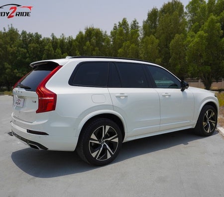 Blanc Volvo XC90 T6 R Design 2020