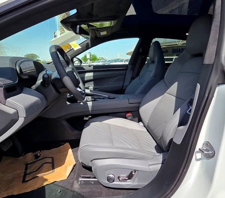 White Zeekr 001 YOU 100kWh 4WD 2025