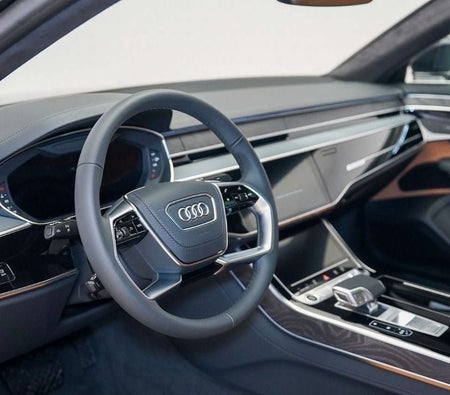 Audi A8  2026, photo 4 of 4