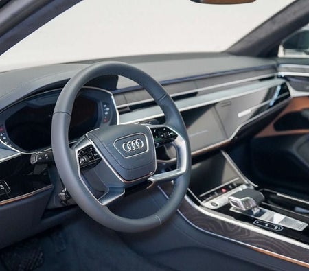 Audi A8  2026, photo 4 of 4