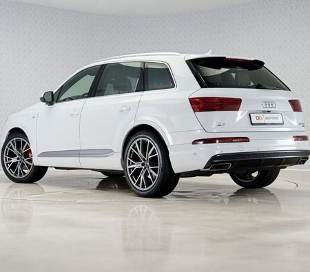Audi Q7  2018, photo 2 of 4