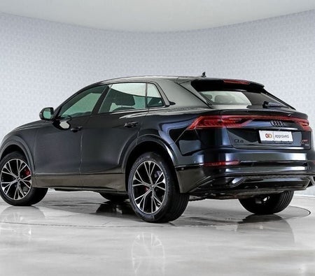 Audi Q8  2023, photo 2 of 4