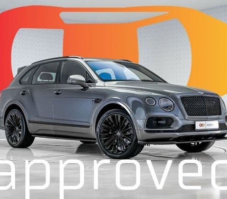 Bentley Bentayga  2020, photo 1 of 4