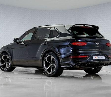 Bentley Bentayga  2022, photo 2 of 4