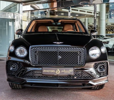 Noir Bentley Bentayga 2023