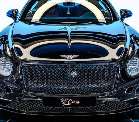Schwarz Bentley Continental 2023