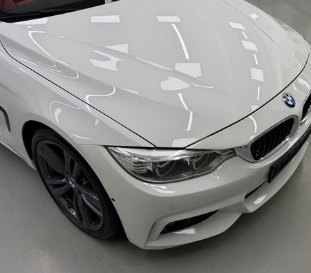 Белый BMW 440i 2017 год Белый BMW 440i 2017 год
