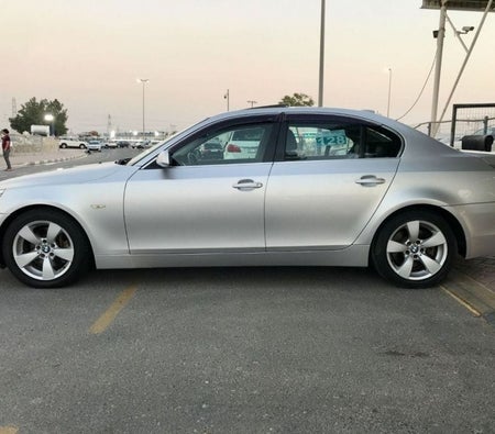 Silver BMW 530i 2006