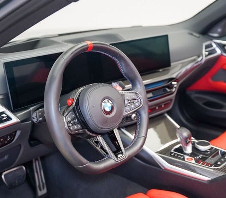 BMW M4  2025, photo 4 of 4