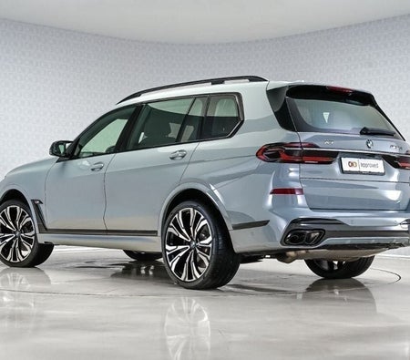 BMW X7  2023, photo 2 of 4