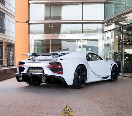 Bugatti Chiron  2023, photo 2 of 4