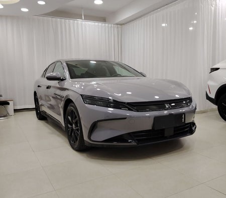 gris BYD HAN 2025