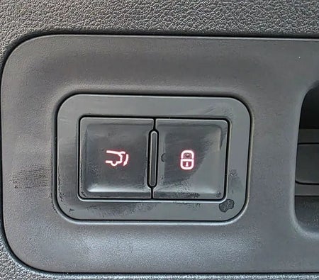 gris BYD Song L 2025