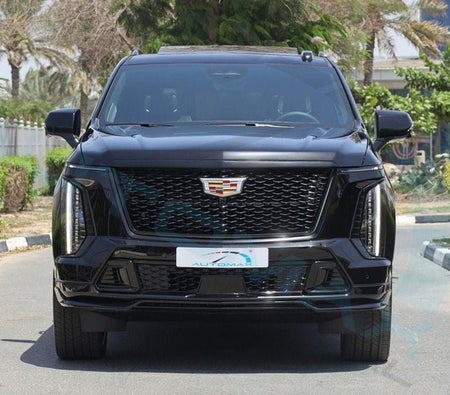 Черный Cadillac Escalade 2026