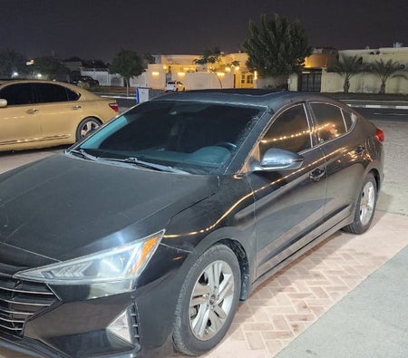 Gebraucht Hyundai Elantra SEL in Dubai
