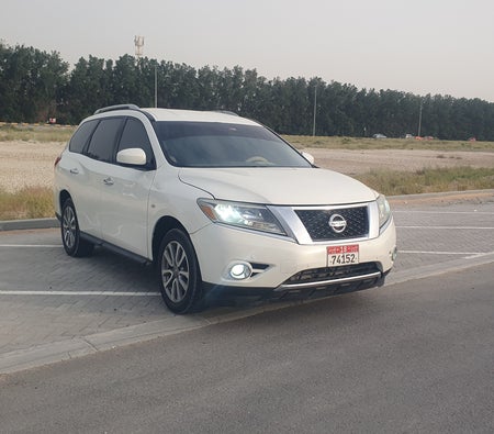 Gebruikt Nissan Pathfinder S 4WD in Sharjah